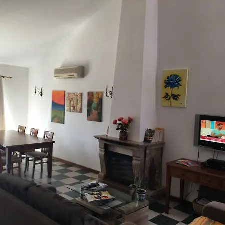 Ahvillas - Cerro Azul