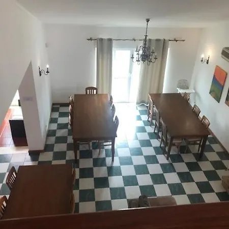 Ahvillas - Cerro Azul Couette-café Olhão